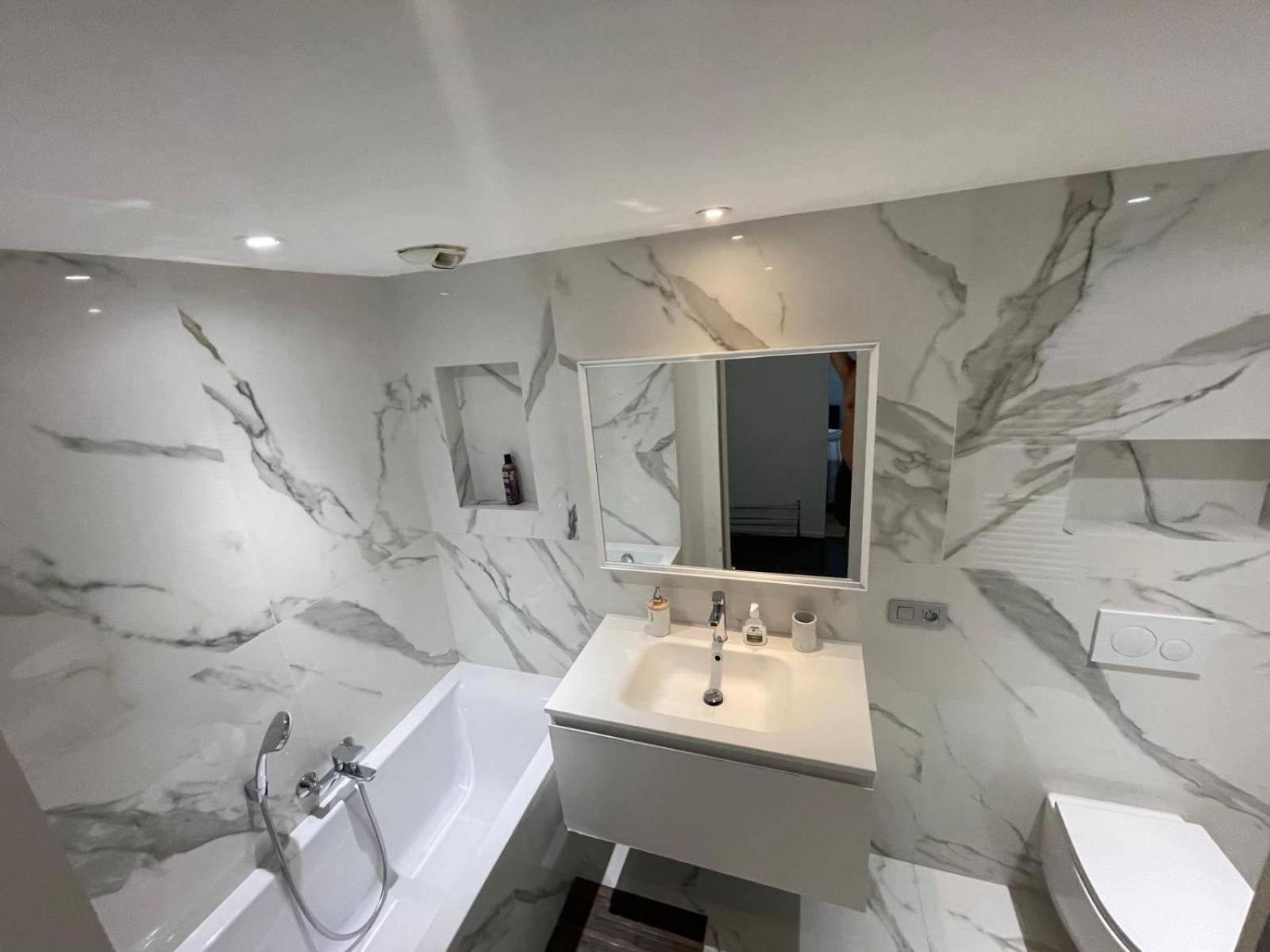 Monaco Monte-Carlo Door Step - Luxury Apartment - 2 Bedrooms 2 Bathrooms - Superb Modern Fully Equipped
