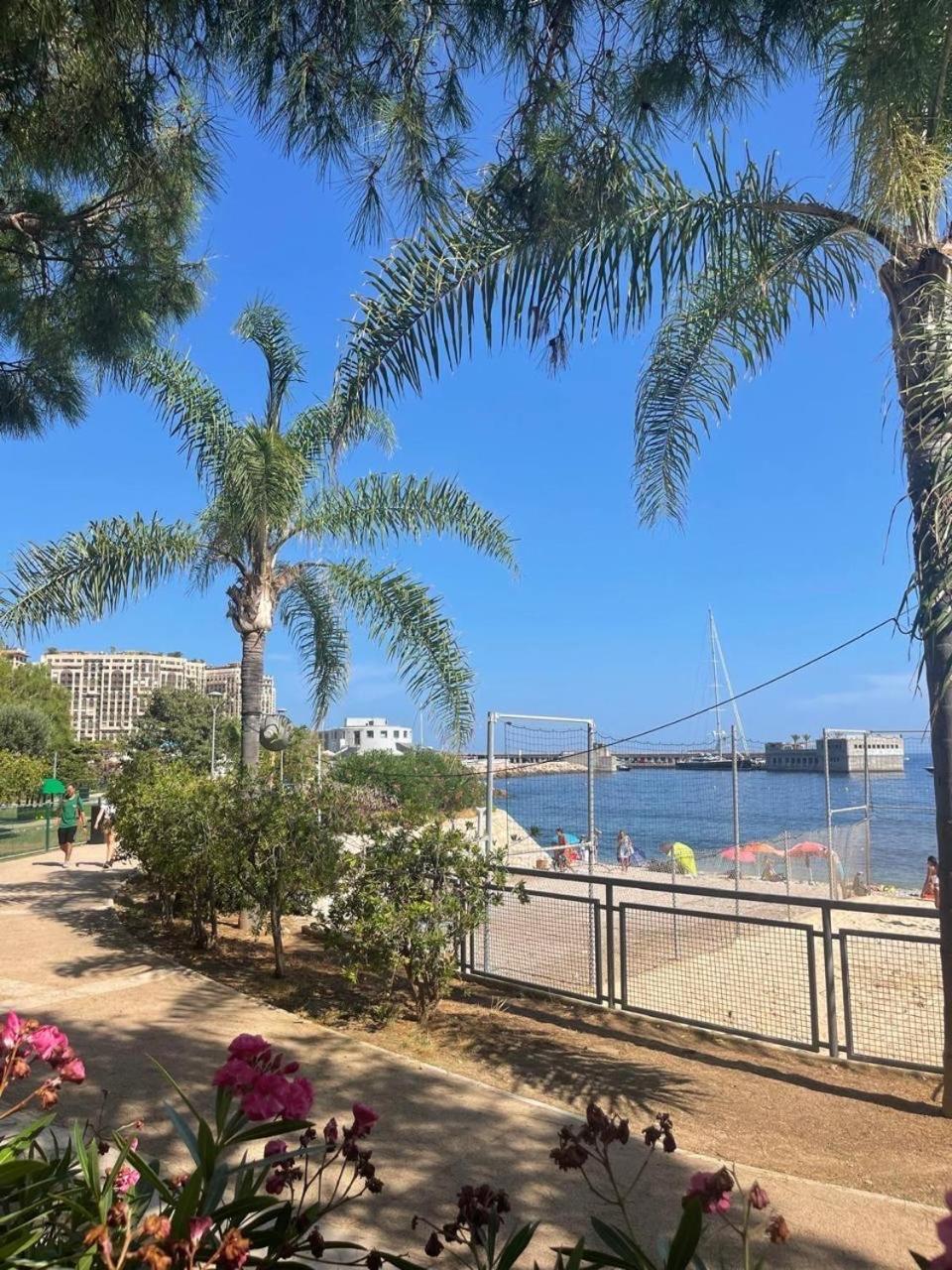 Apartment Monaco Monte-Carlo Door Step - Luxury Apartment - 2 Bedrooms 2 Bathrooms - Superb Modern Fully Equipped *